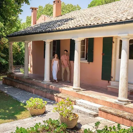 Ikos Odisia Dassia (Corfu)